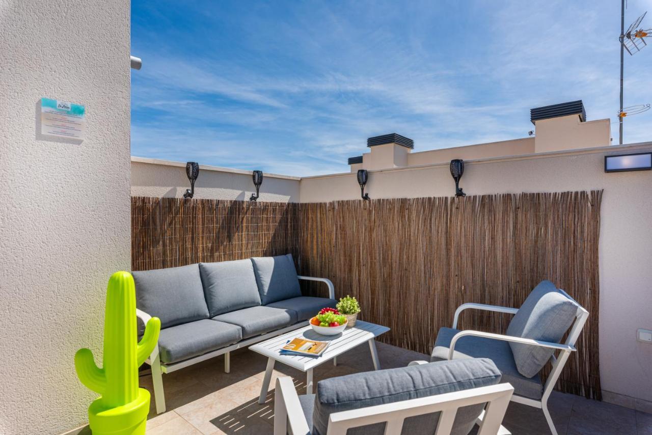 La Zenia Cocoon - Luxury Penthouse With Jacuzzi, 2 Pools, Indoor Heated Pool, Sauna, Gym, Playstation Apartment Dehesa de Campoamor  Exterior foto