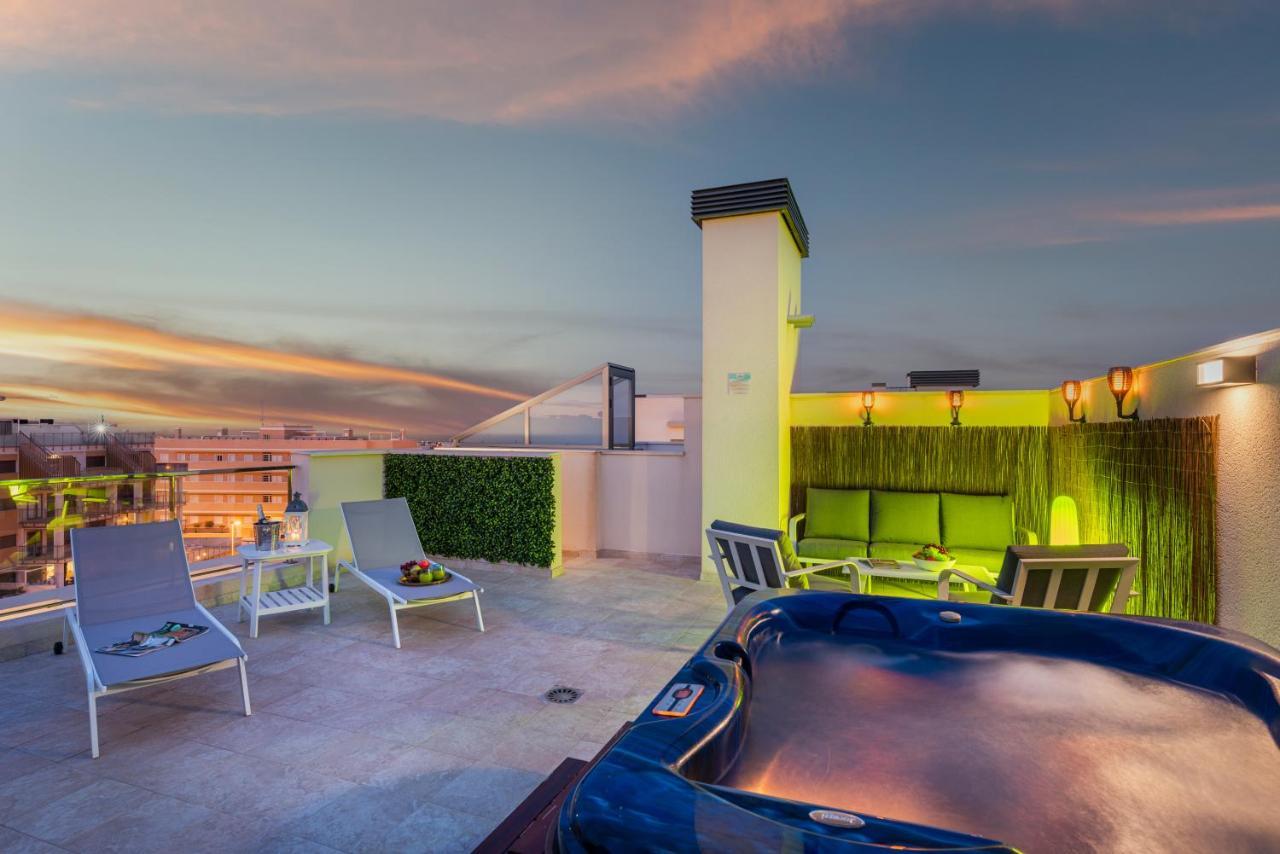 La Zenia Cocoon - Luxury Penthouse With Jacuzzi, 2 Pools, Indoor Heated Pool, Sauna, Gym, Playstation Apartment Dehesa de Campoamor  Exterior foto